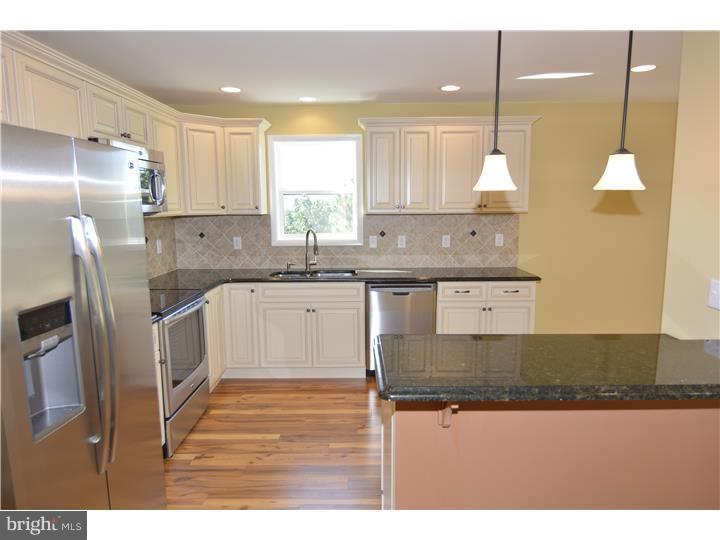 6 Hawthorne Road Reading, PA 19609 - Photo 5 of 23 Gallery Image 5