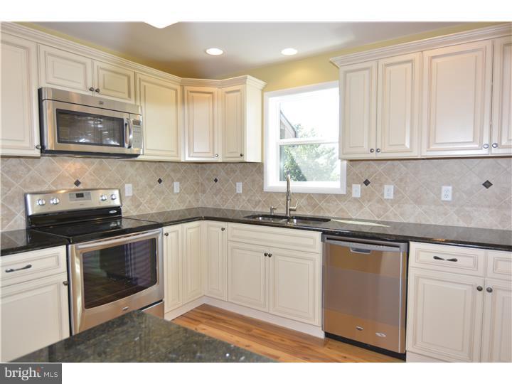 6 Hawthorne Road Reading, PA 19609 - Photo 6 of 23 Gallery Image 6