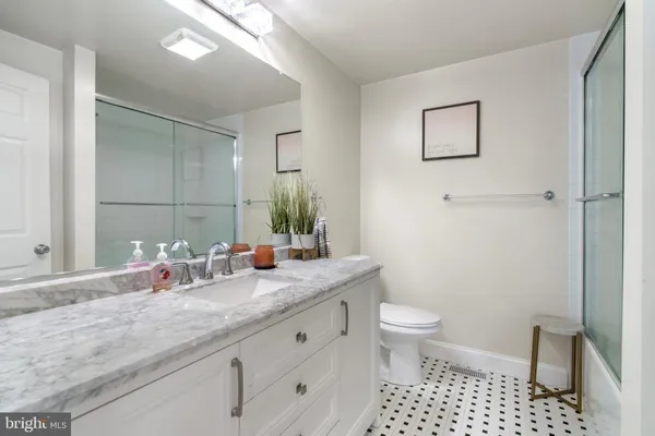 $629,900 | 42 Together Drive, Inwood, WV 25428