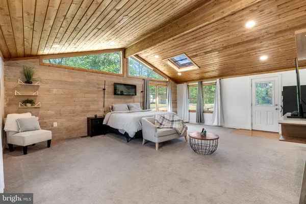 $629,900 | 42 Together Drive, Inwood, WV 25428