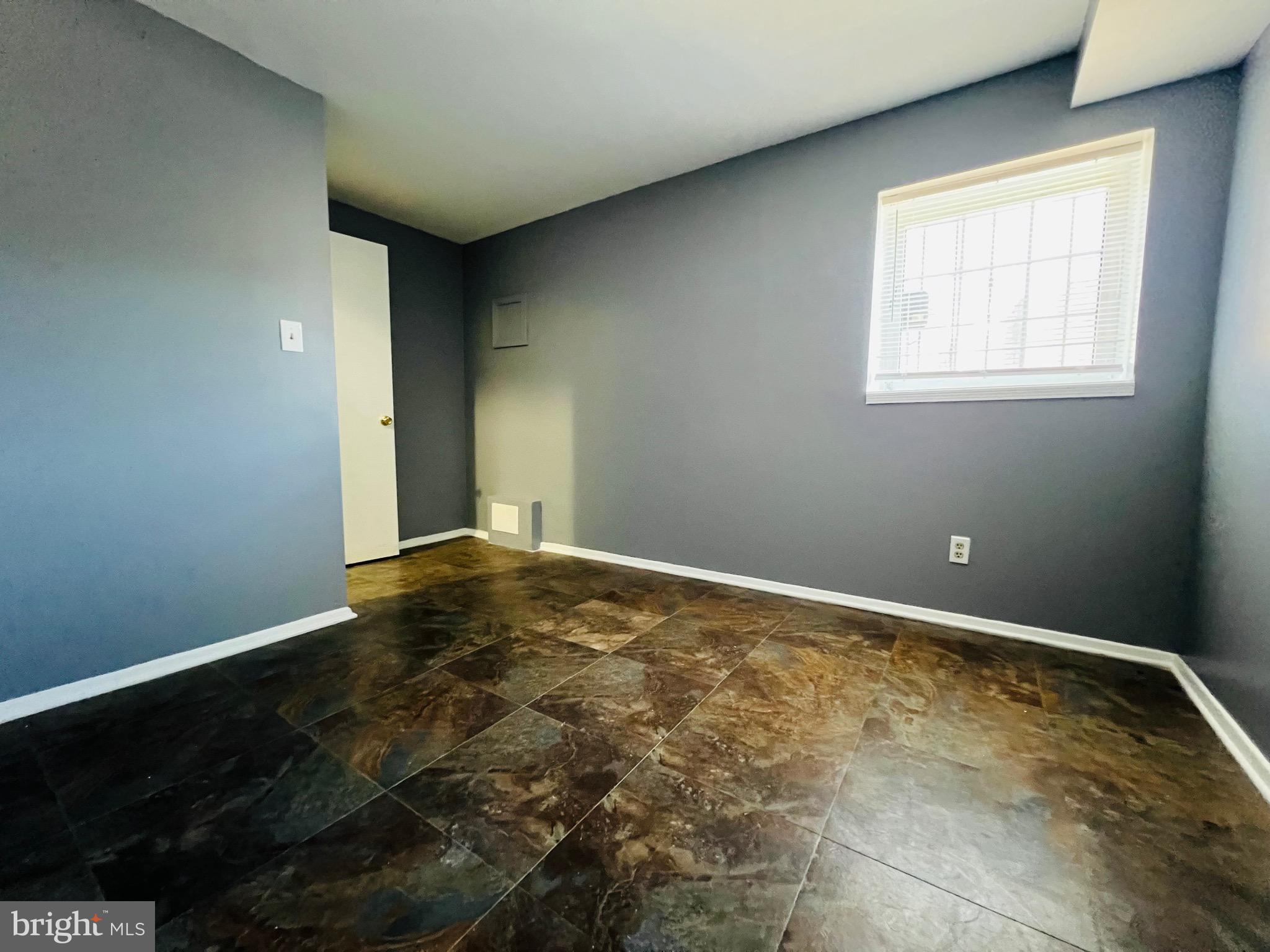 1808 North Spring Street Baltimore, MD 21213 - Photo 21 of 24 a view of room