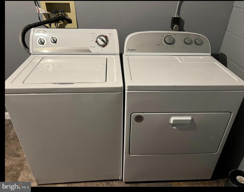 1808 North Spring Street Baltimore, MD 21213 - Photo 23 of 24 a close up view of washer and dryer