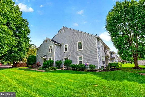 $229,900 | 3810 B Adelaide Drive, Mount Laurel, NJ 08054