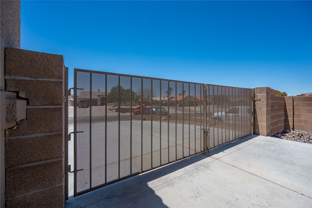 2790 Mountain Trail Road Kingman, AZ 86401 - Photo 63 of 65