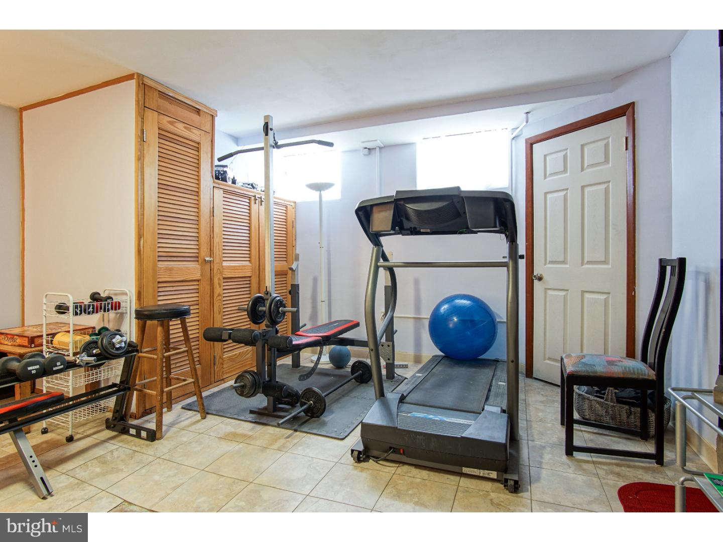 8043 Rugby Street Philadelphia, PA 19150 - Photo 12 of 25 Gallery Image 12
