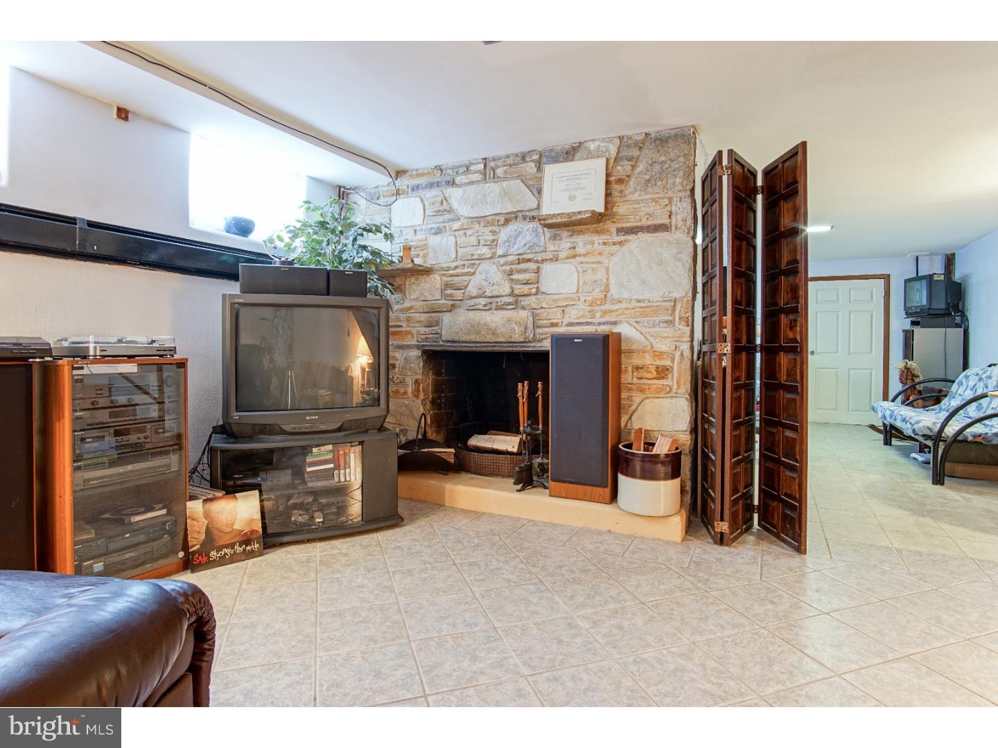 8043 Rugby Street Philadelphia, PA 19150 - Photo 13 of 25 Gallery Image 13
