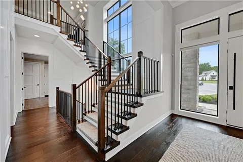 $3,750,000 | 17023 Wallace Way, Loch Lloyd, MO 64012
