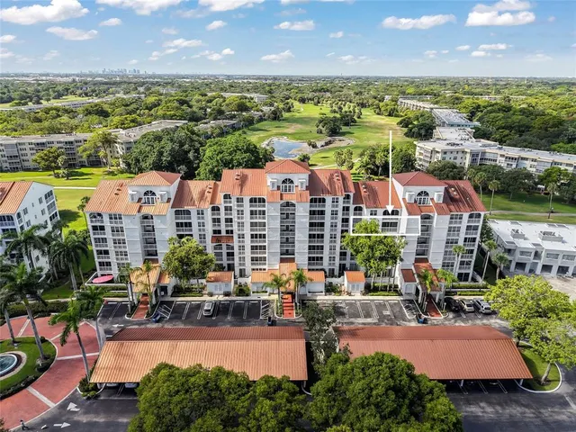 $400,000 | 4116 West Palm Aire Drive, Unit 165A, Pompano Beach, FL 33069