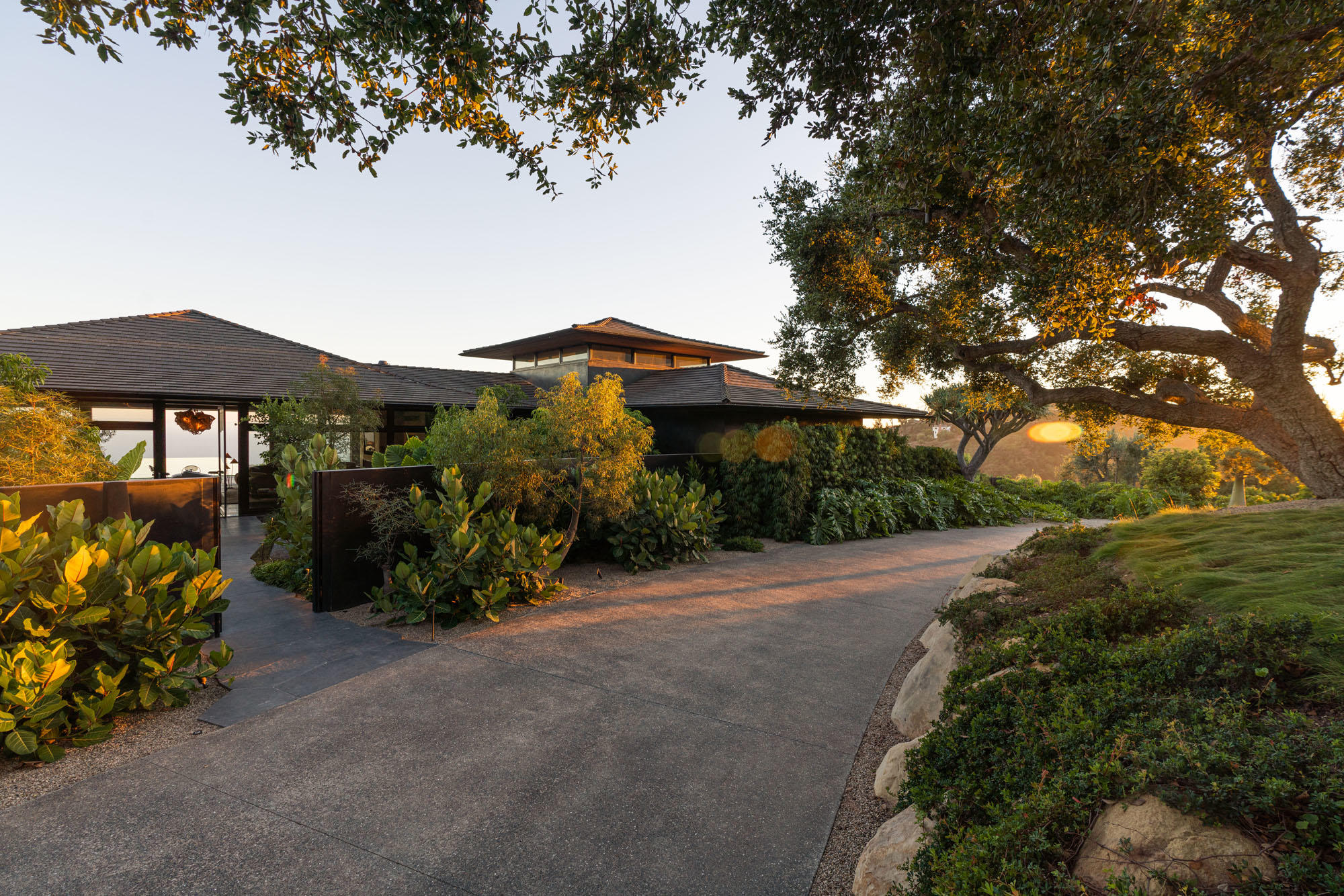 2955 East Valley Road Santa Barbara, CA 93108 - Photo 23 of 31 Entry at Twilight