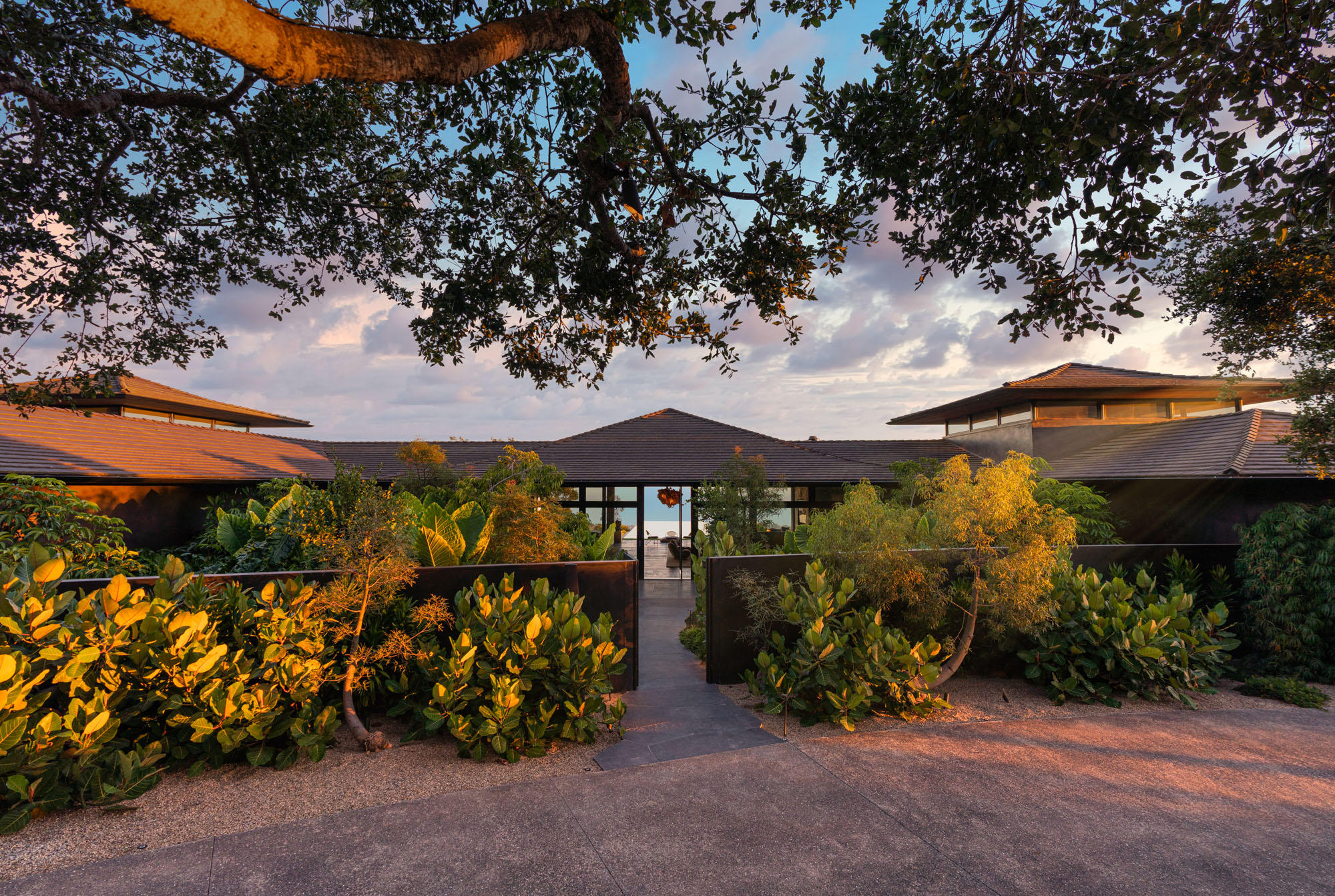 2955 East Valley Road Santa Barbara, CA 93108 - Photo 3 of 31 Front Entry