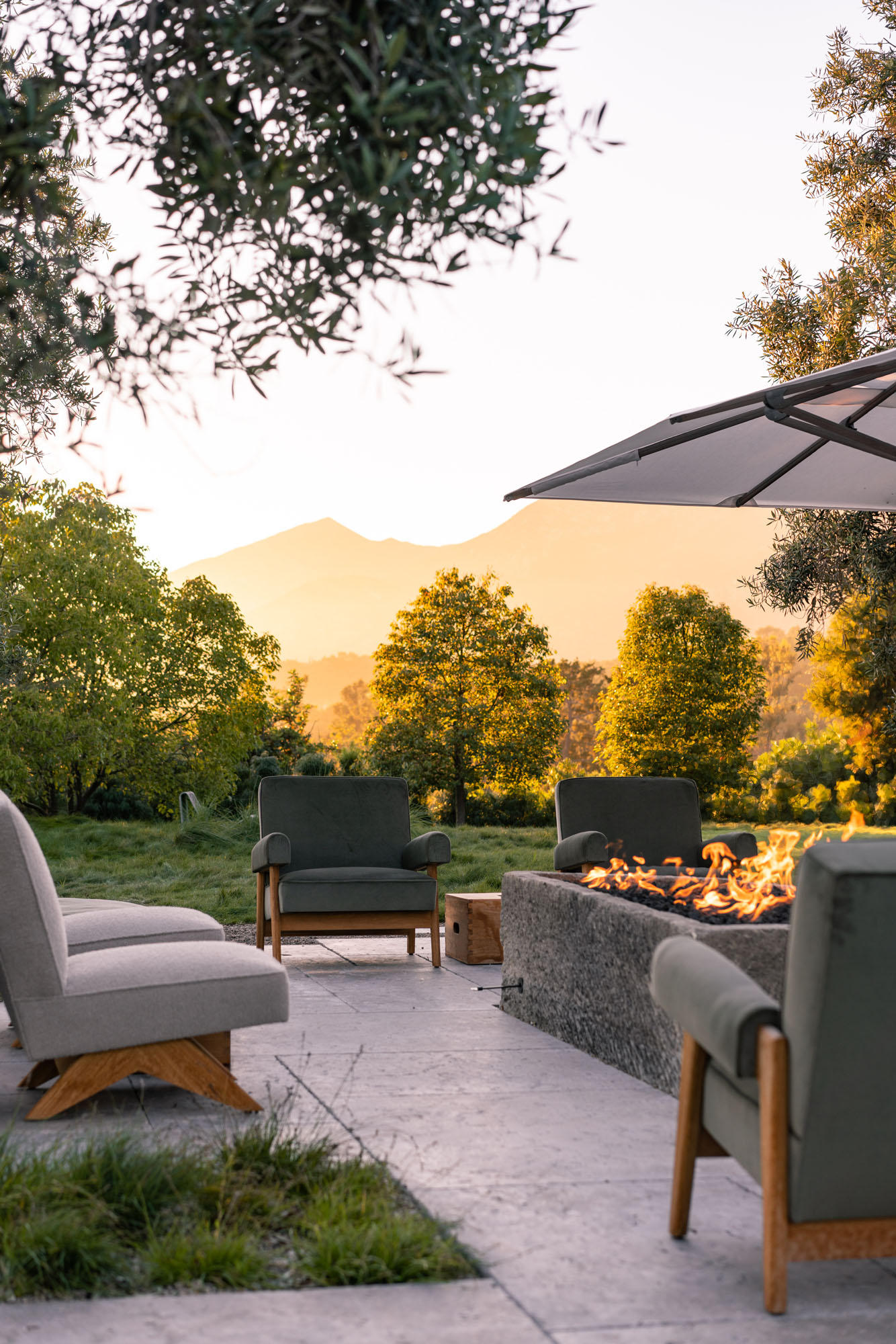 2955 East Valley Road Santa Barbara, CA 93108 - Photo 10 of 31 Pond Firepit