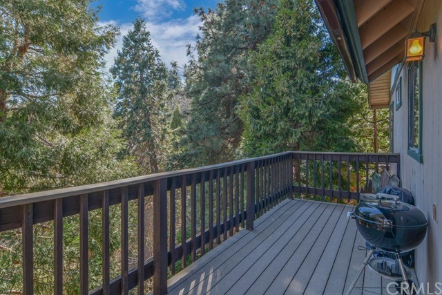 347 Donner Drive Crestline, CA 92325 - Photo 9 of 27 a view of balcony with furniture