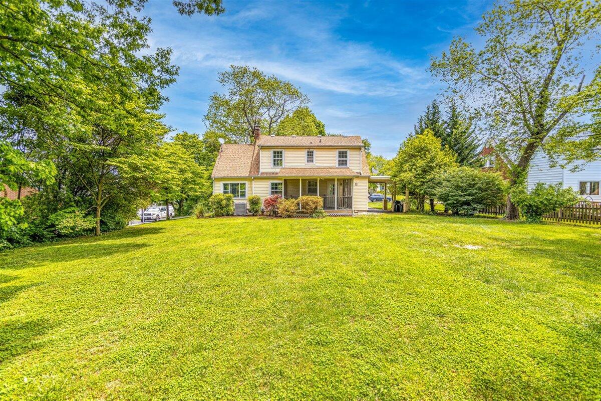 3223 Lawndale Road Roanoke, VA 24018 - Photo 33 of 37 a view of an ocean with a building in the background