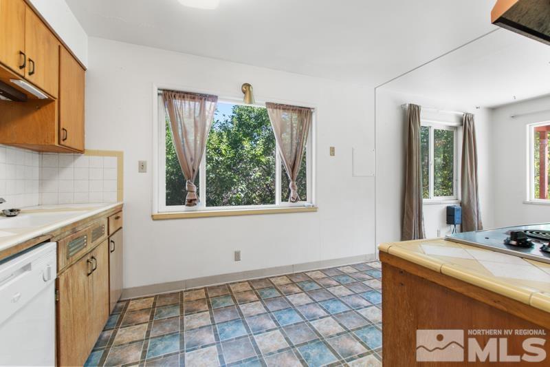 1296 Clough Road Reno, NV 89509 - Photo 9 of 25 Photo 9