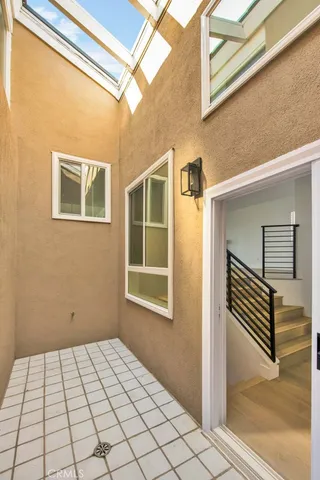 $6,700 | 804 Gardenia Way, Corona del Mar, CA 92625