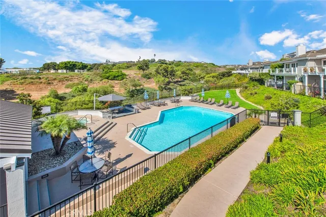 $6,700 | 804 Gardenia Way, Corona del Mar, CA 92625