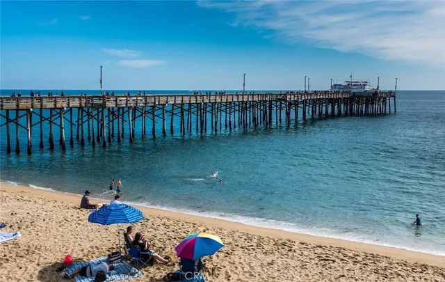 $6,700 | 804 Gardenia Way, Corona del Mar, CA 92625