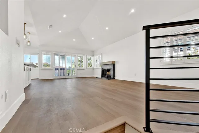 $6,700 | 804 Gardenia Way, Corona del Mar, CA 92625