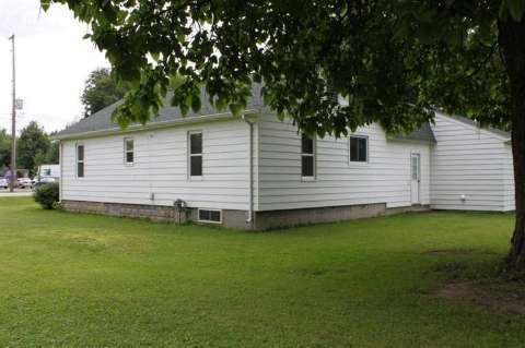 6469 West Vienna Road Clio, MI 48420 - Photo 11 of 29 20414613-10.JPG