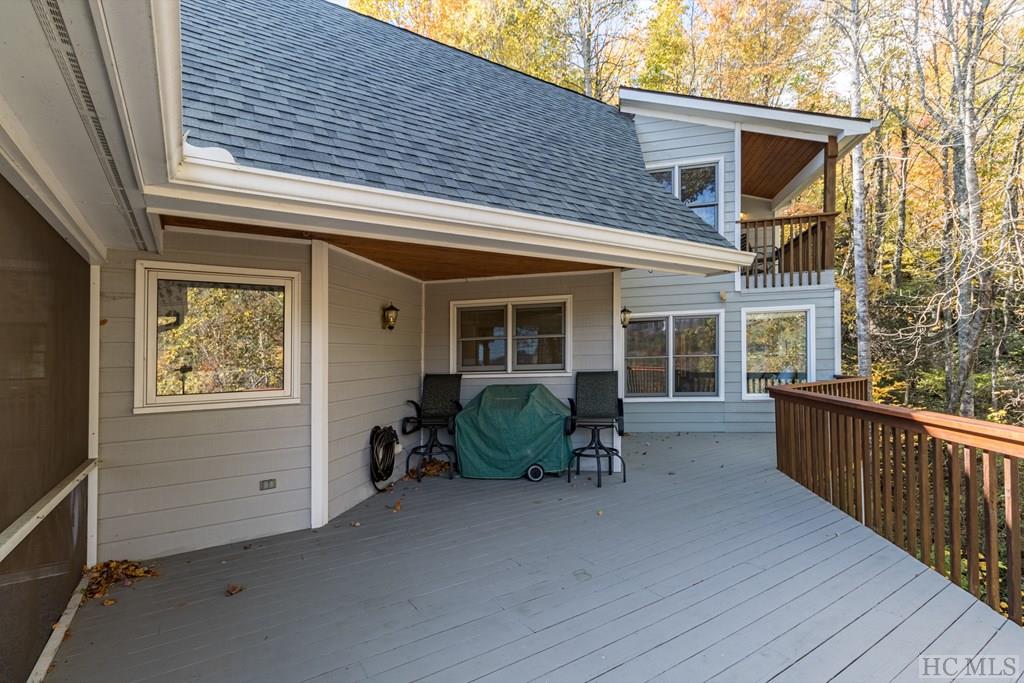 2018 Falcon Ridge Highlands, NC 28741 - Photo 26 of 49 Gallery Image 26