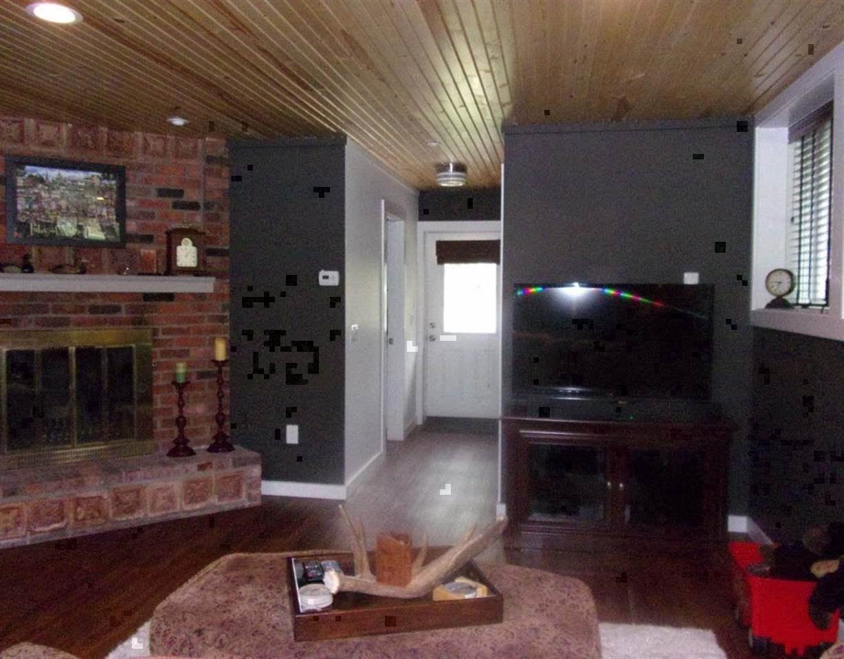 408 Riverside Drive Linden, MI 48451 - Photo 25 of 62 21376277-24.JPG