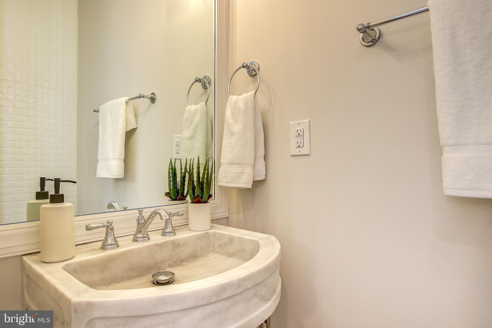 60 U Street Northwest Washington, DC 20001 - Photo 19 of 43