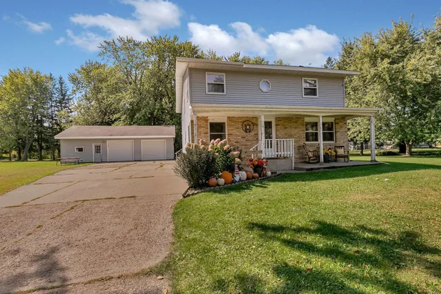 $359,900 | 191 4th Avenue South, Foley, MN 56329