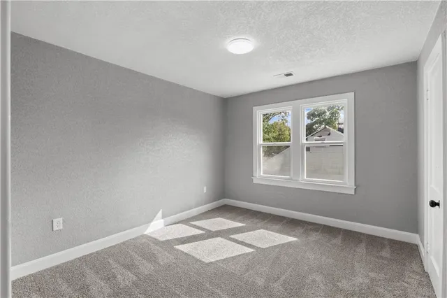 $225,000 | 620 South Huttig Avenue, Independence, MO 64053