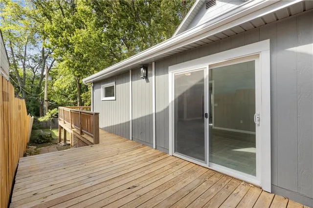 $225,000 | 620 South Huttig Avenue, Independence, MO 64053