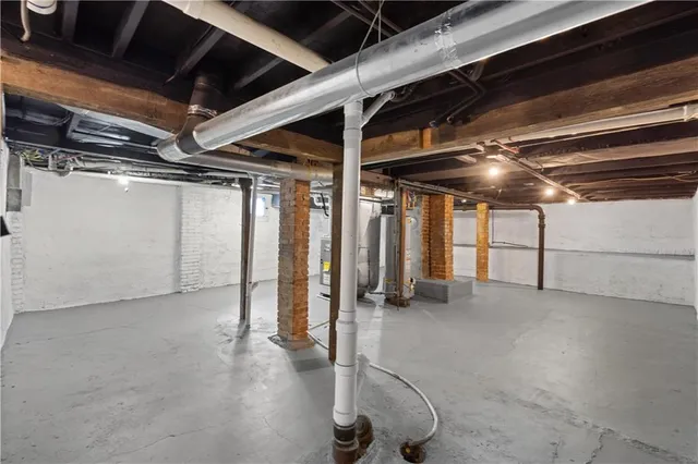 $225,000 | 620 South Huttig Avenue, Independence, MO 64053