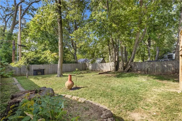 $225,000 | 620 South Huttig Avenue, Independence, MO 64053