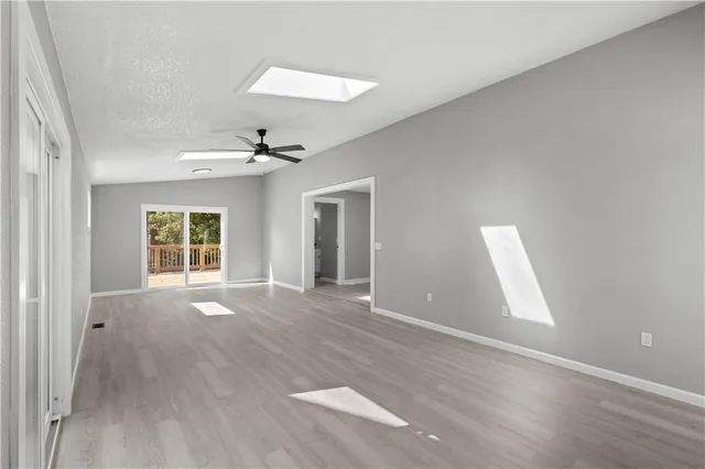 $225,000 | 620 South Huttig Avenue, Independence, MO 64053