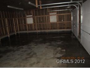 321 South Berkley Road Kokomo, IN 46901 - Photo 5 of 15 Gallery Image 5