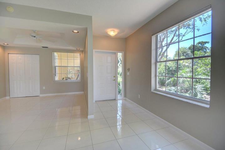 17051 Emile Street, Unit 4 Boca Raton, FL 33487 - Photo 4 of 29 Foyer