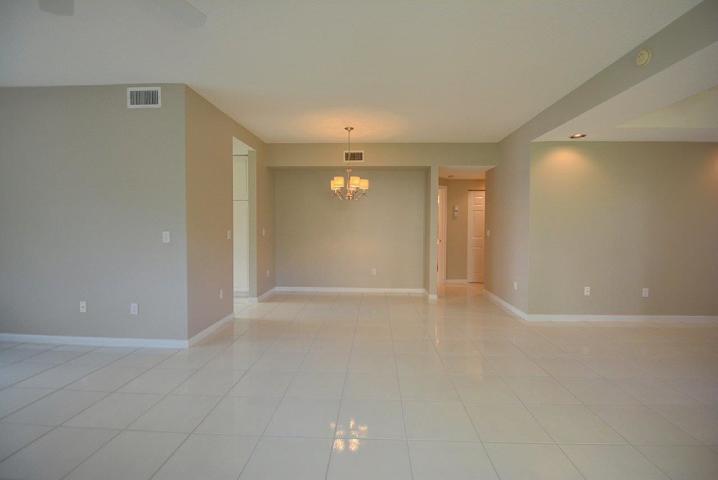 17051 Emile Street, Unit 4 Boca Raton, FL 33487 - Photo 9 of 29 Dining room