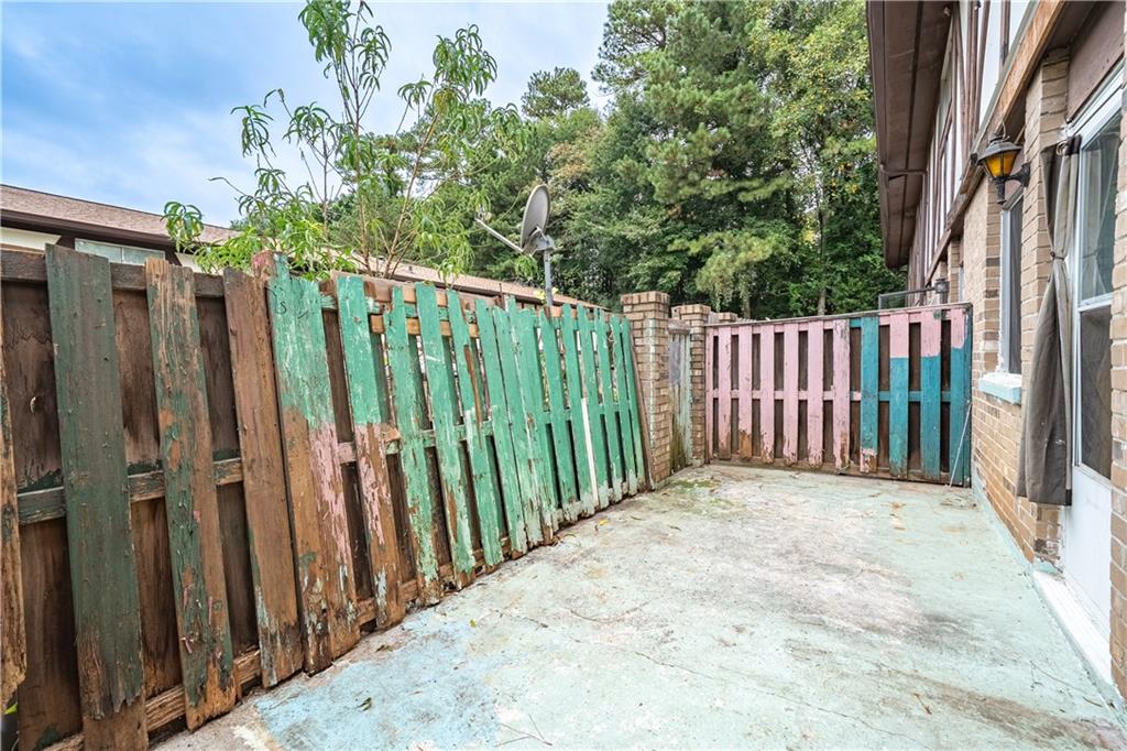2956 North Dekalb Drive, Unit C Atlanta, GA 30340 - Photo 23 of 25 a view of a wooden fence