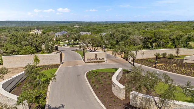 $1,100,000 | 8191 Blue Oak Way, San Antonio, TX 78266