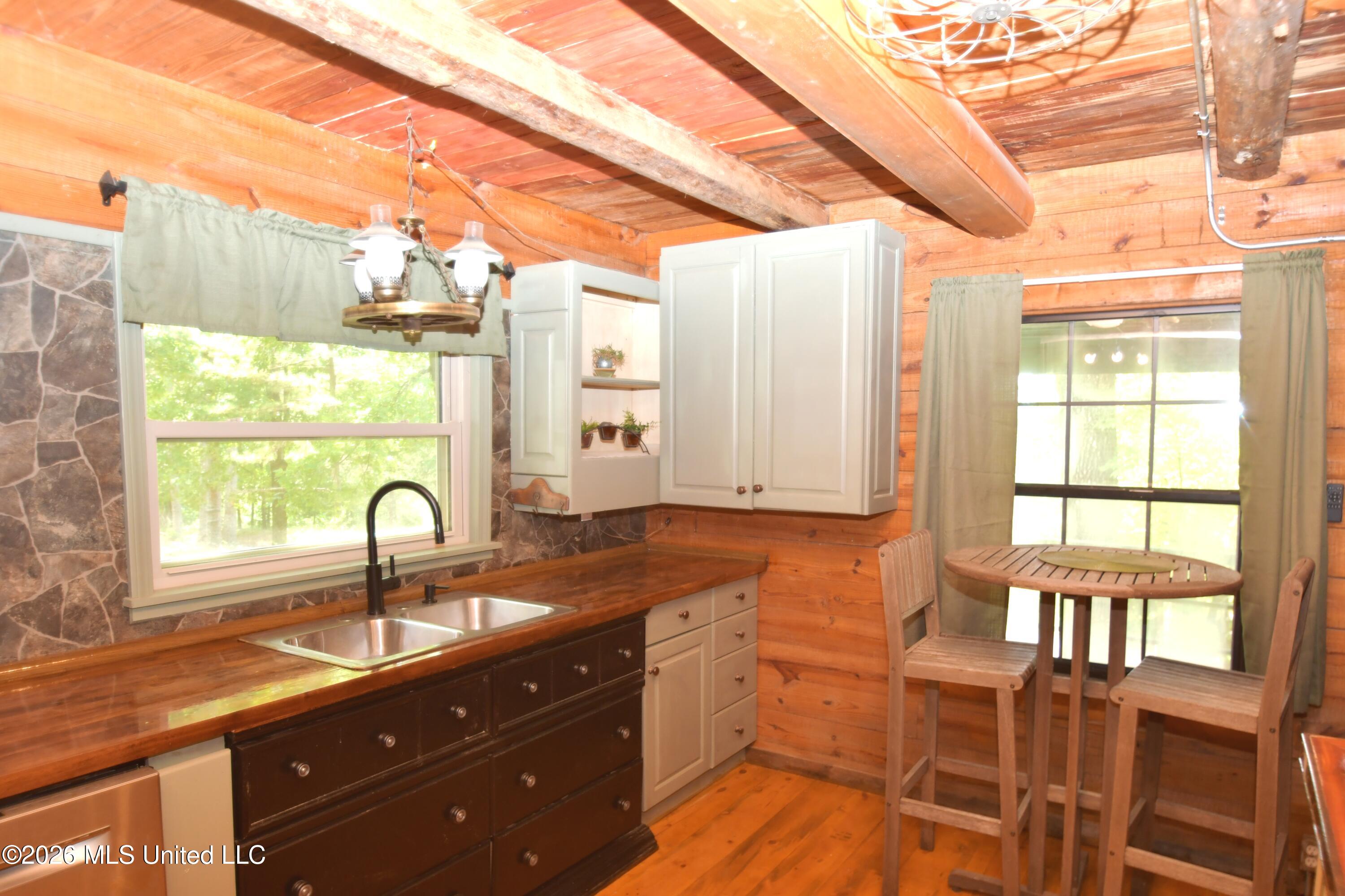 180 Red Oak Road Ashland, MS 38603 - Photo 7 of 33 Butcher Block CounterTops