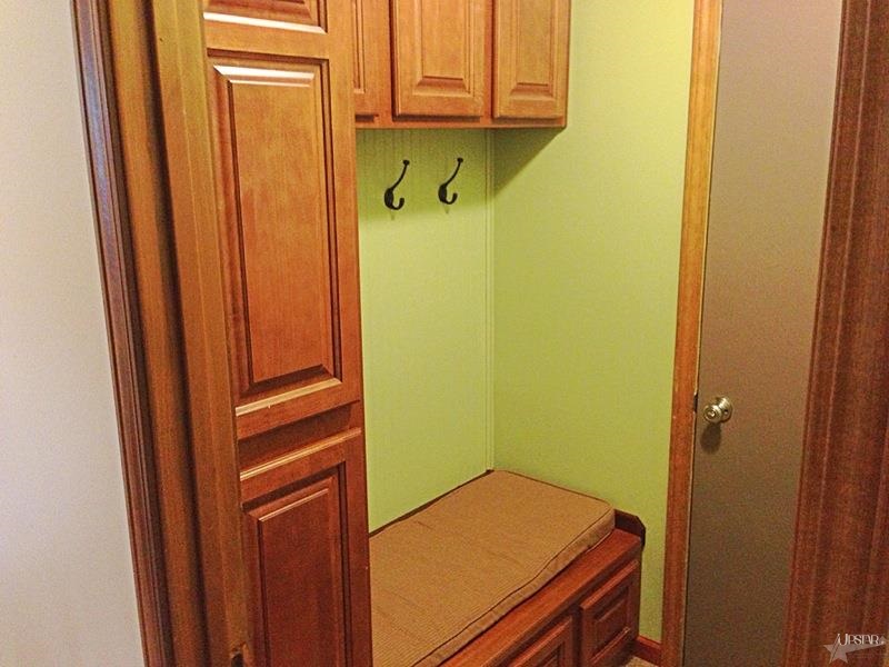 5115 Holly Oak Road Fort Wayne, IN 46845 - Photo 10 of 27 Gallery Image 10