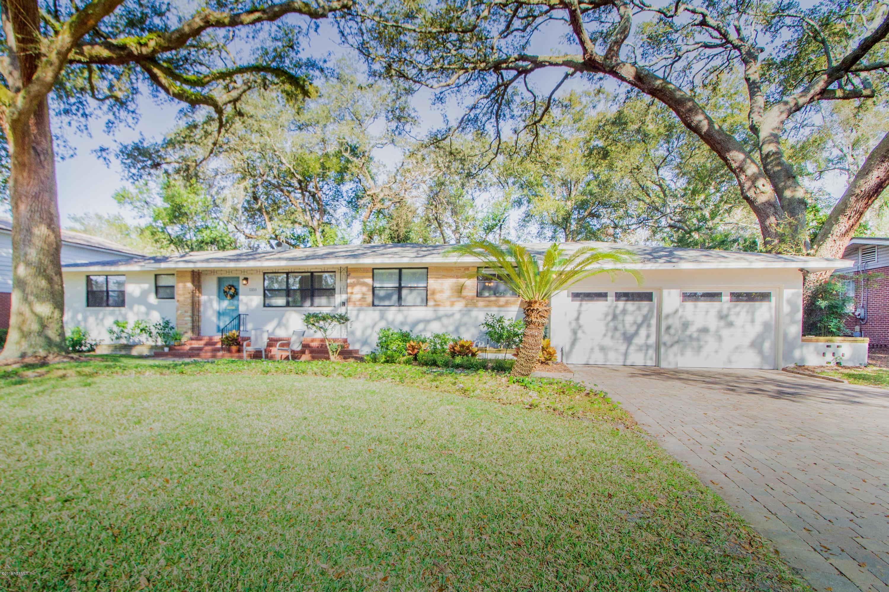 1333 San Amaro Road Jacksonville, FL 32207 - Photo 1 of 31 Front View 4