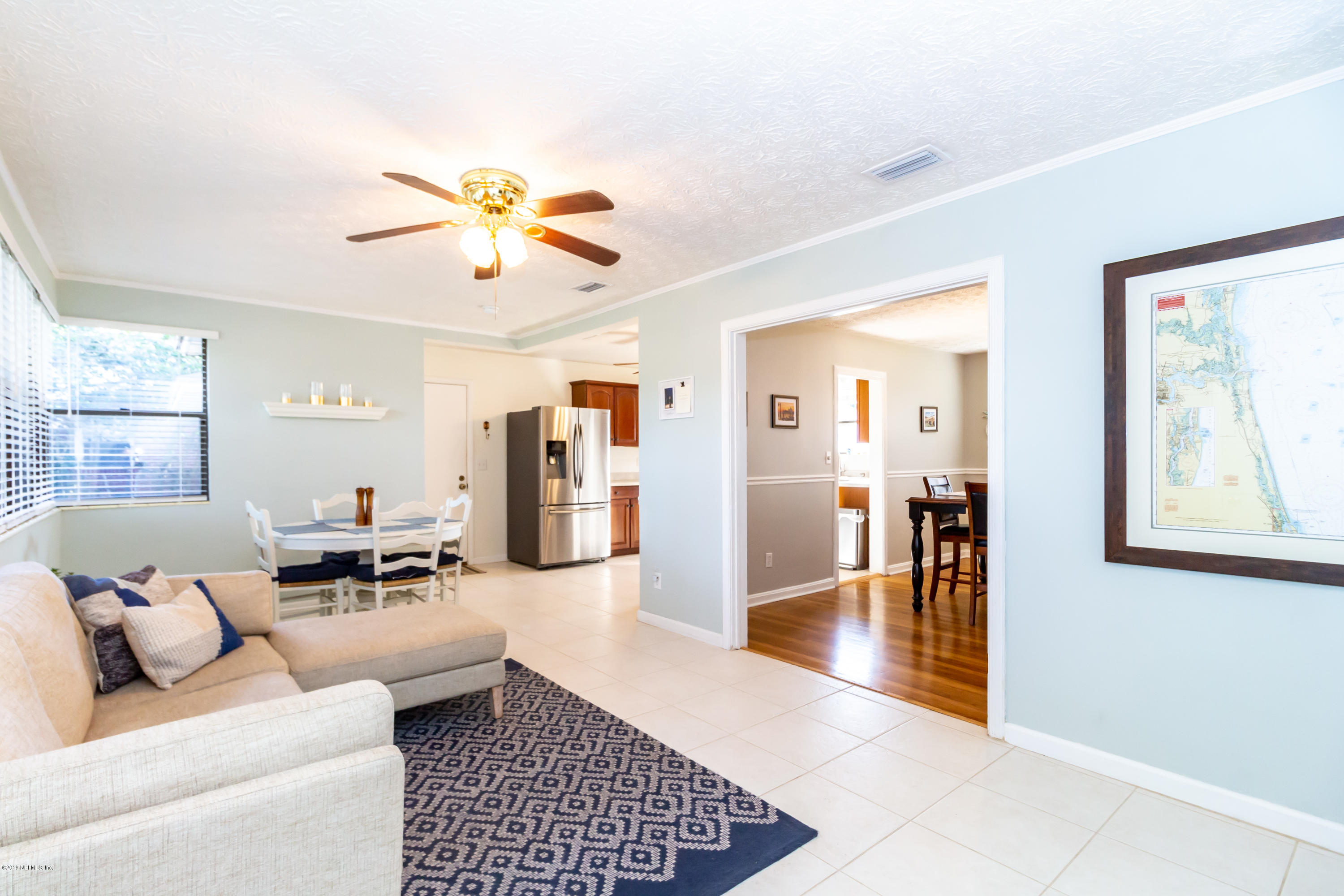 1333 San Amaro Road Jacksonville, FL 32207 - Photo 14 of 31 Family Room View 2