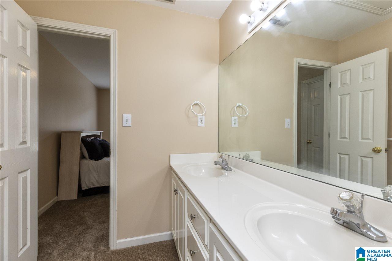 256 Clairmont Road Sterrett, AL 35147 - Photo 33 of 46