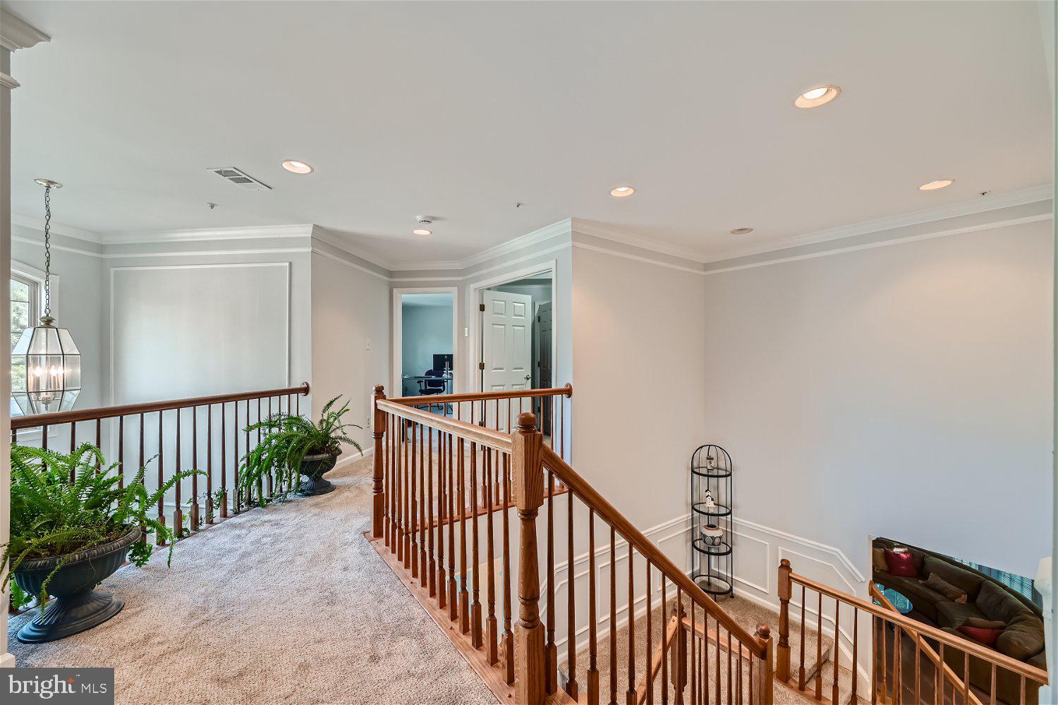 3205 Dunwood Ridge Terrace Bowie, MD 20721 - Photo 29 of 52 Upper Level Staircase | Bridge