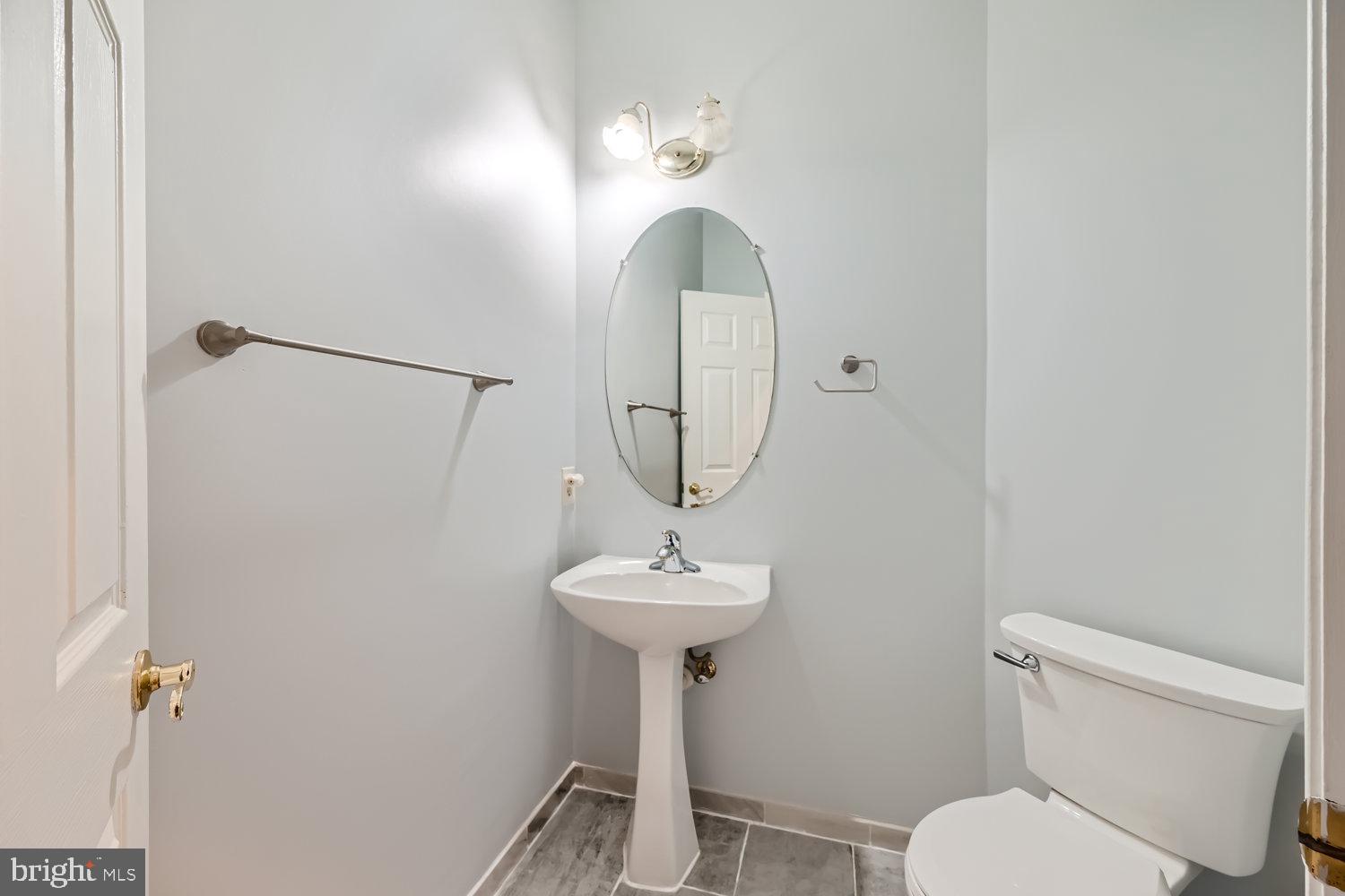 3205 Dunwood Ridge Terrace Bowie, MD 20721 - Photo 32 of 52 Main Level Half Bath