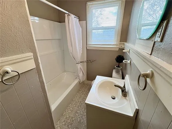 $1,700 | 1927 Kentucky Avenue, Kenner, LA 70062