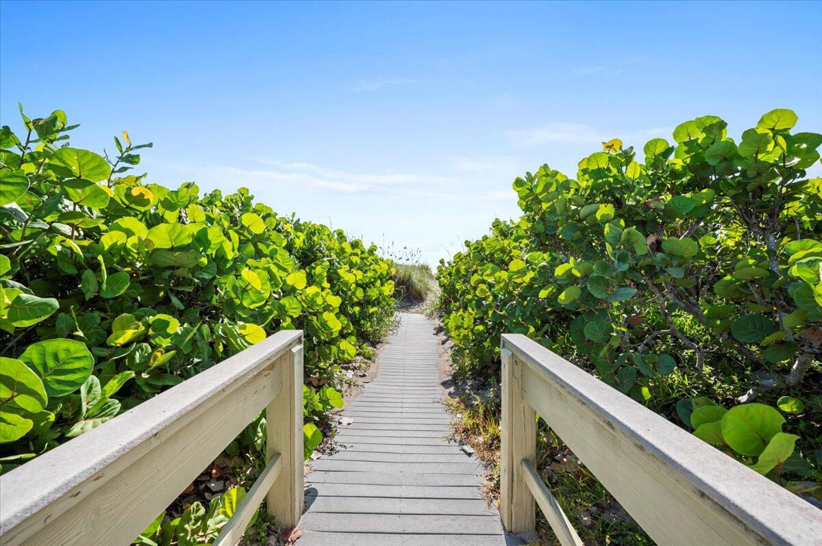 3400 North Ocean Drive, Unit 1806 Singer Island, FL 33404 - Photo 48 of 55 53-LUX0526