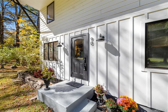 $793,000 | 90 Van Dale Road, Woodstock, NY 12498