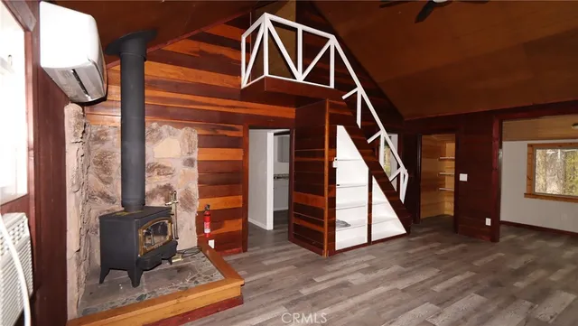 a view of an entryway