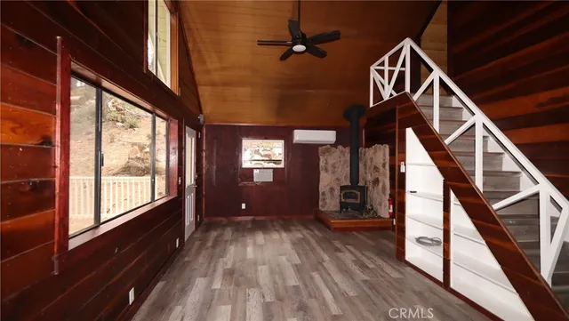 a view of an entryway