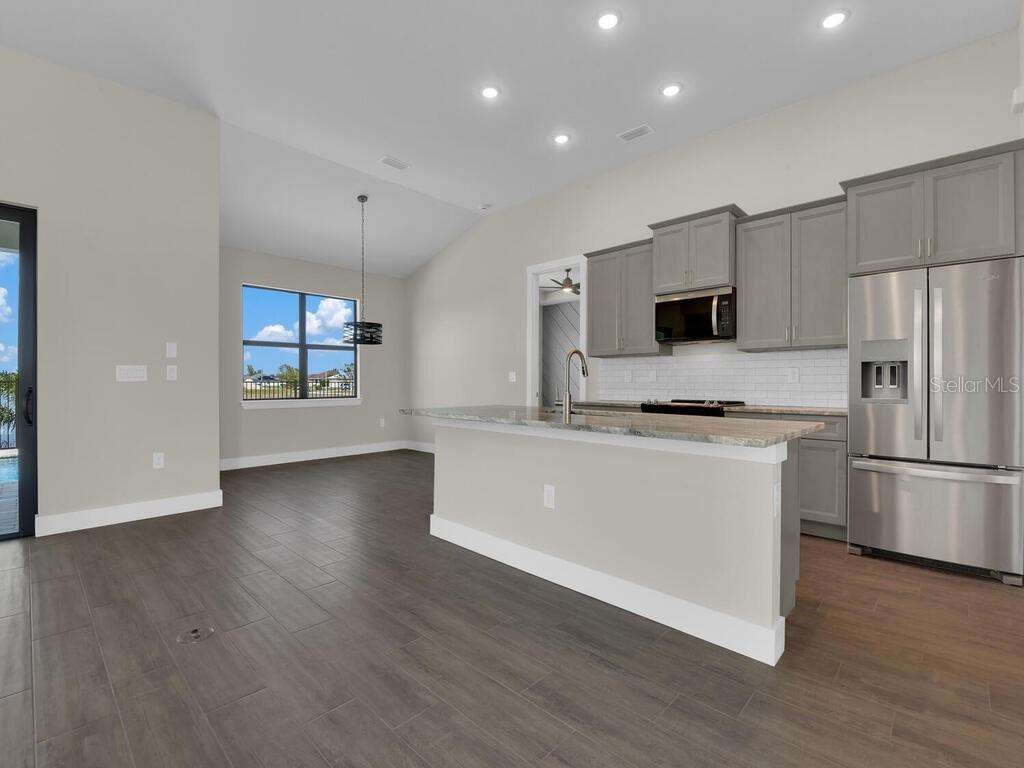 10381 Rainsville Street Port Charlotte, FL 33981 - Photo 4 of 31